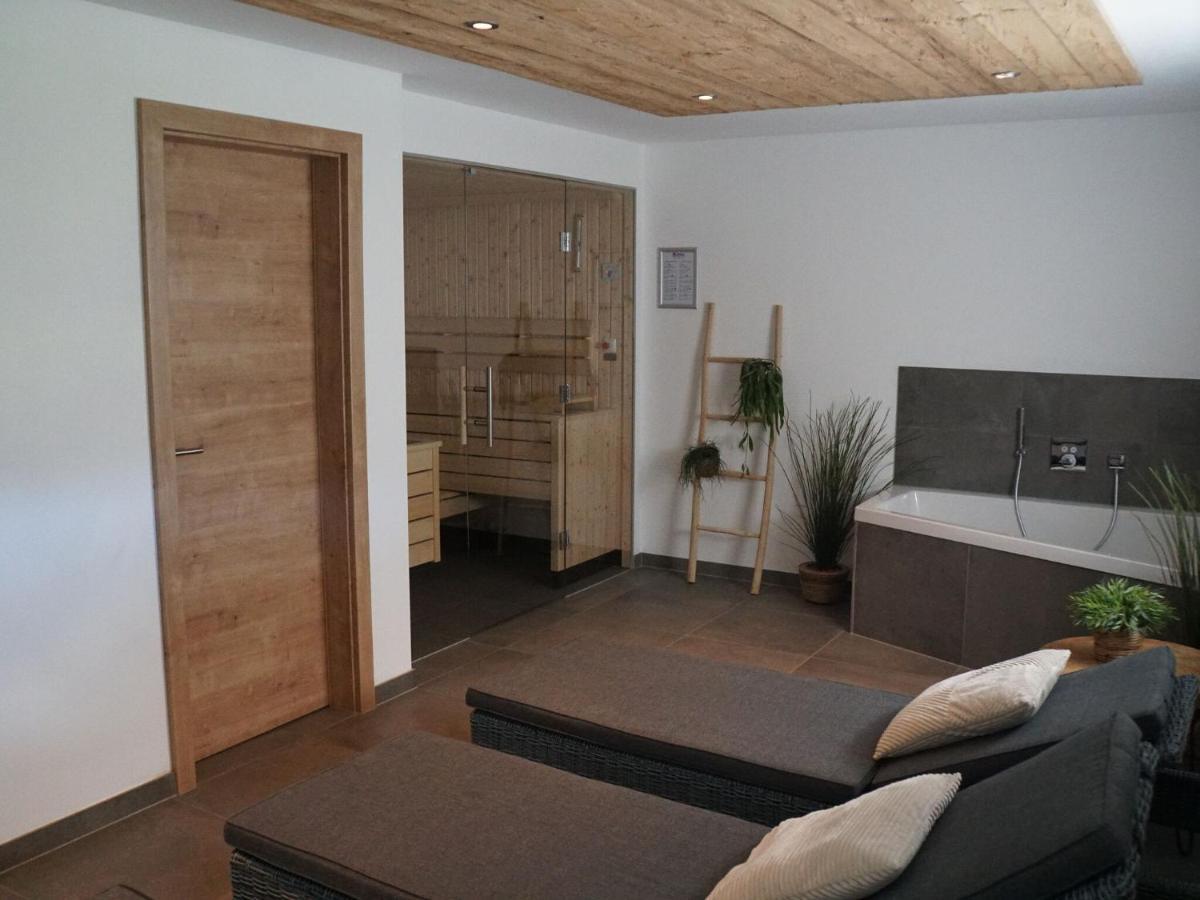 Chalet In Muehlbach Am Hochkoenig With Sauna Екстериор снимка
